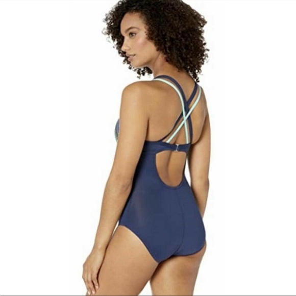 Nike Striped Double Crossback One-Piece Swimsuit M - Picture 2 of 15